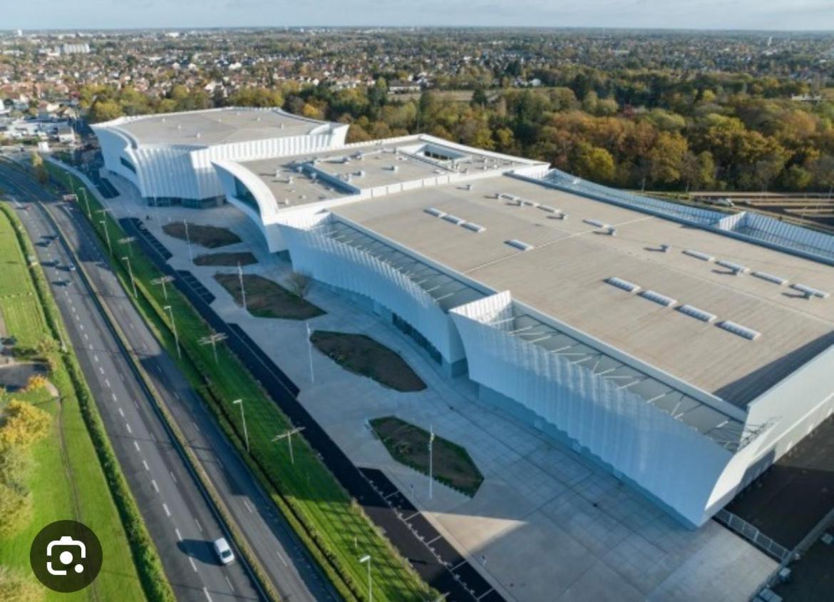 Maison Comet Avec Jardin Et Parking Orléans Exterior foto